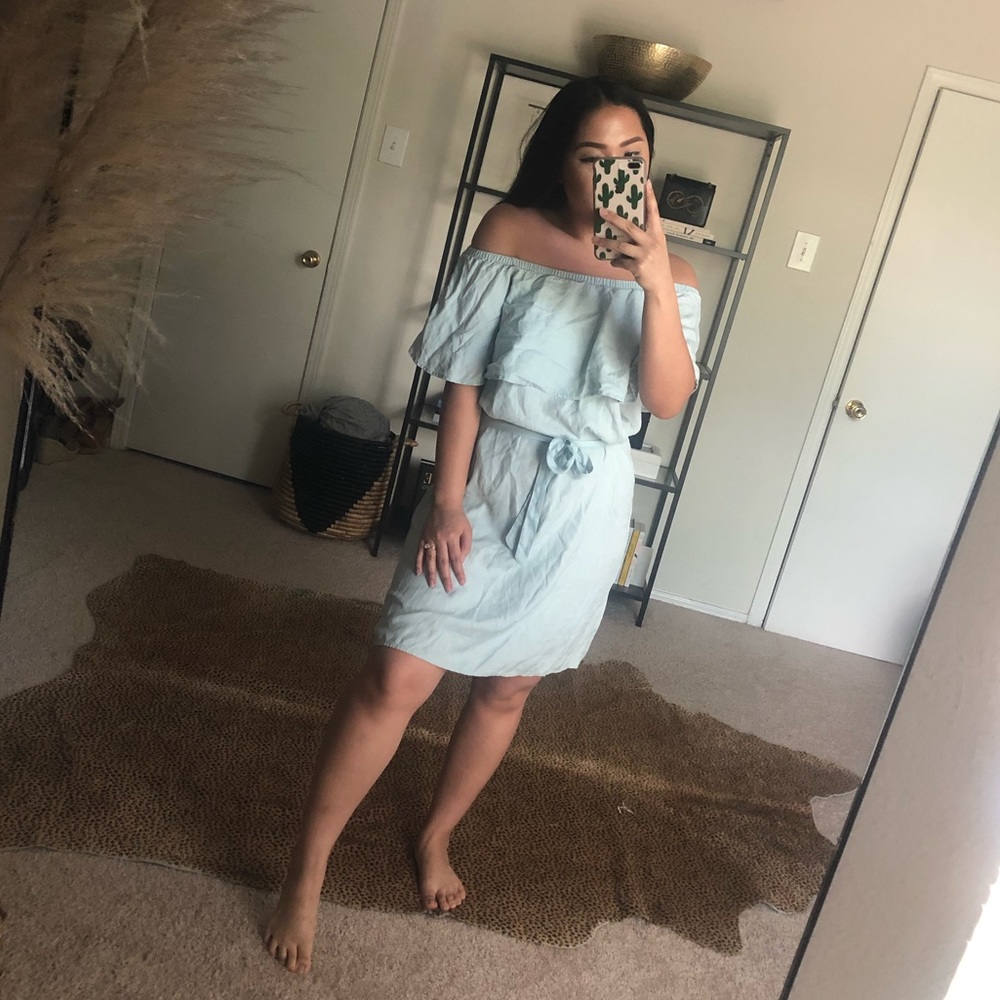 Pretty Off the Shoulder Dress